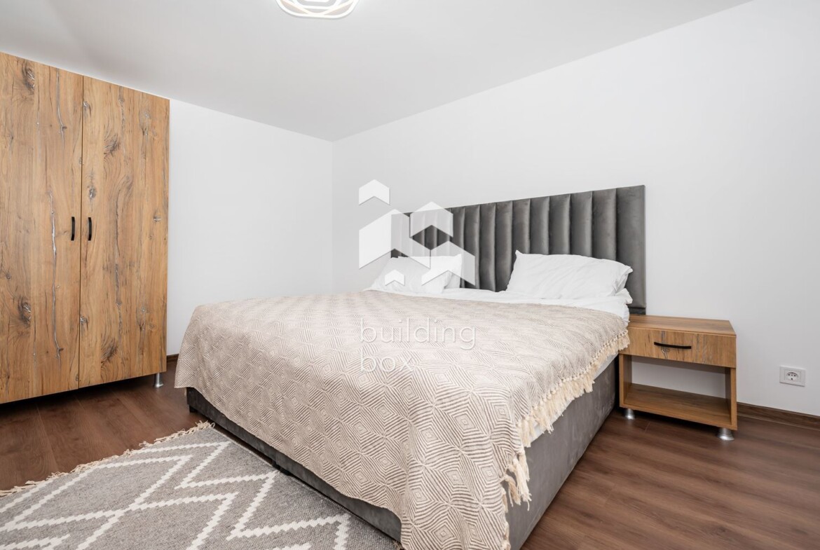 Луксозен имот в с. Старосел - 0