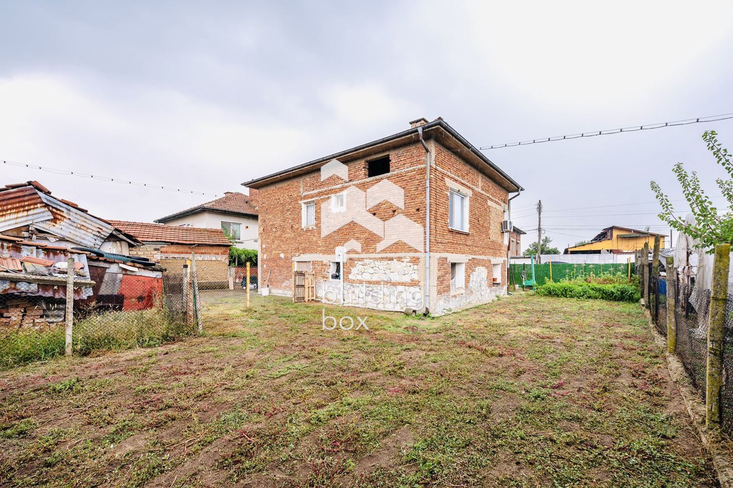 Двуетажна къща - с. Труд - 0