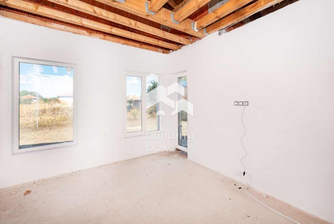 Едноетажна къща - с. Ягодово - 0