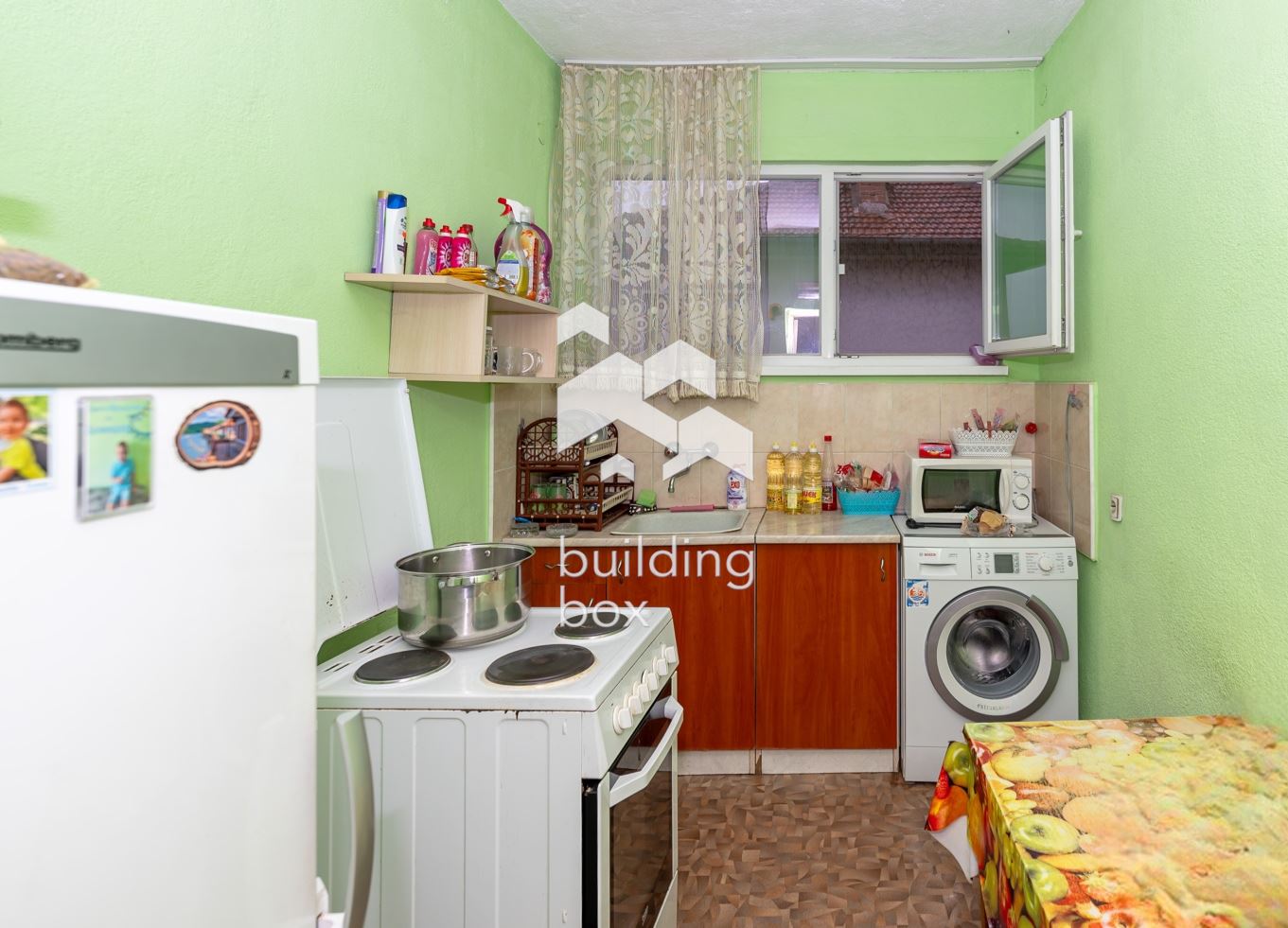 Двуетажна къща - с. Труд - 0