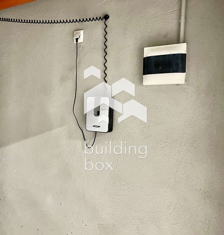 Тристаен апартамент в Център - 0