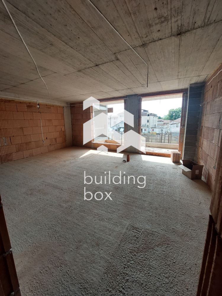 Тристаен апартамент - гр. Пловдив - 0