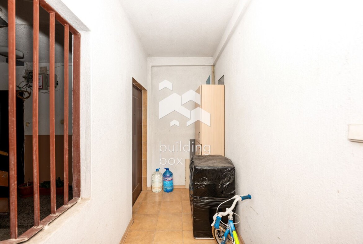 Обзаведена боксониера - кв. "Тракия" - 0