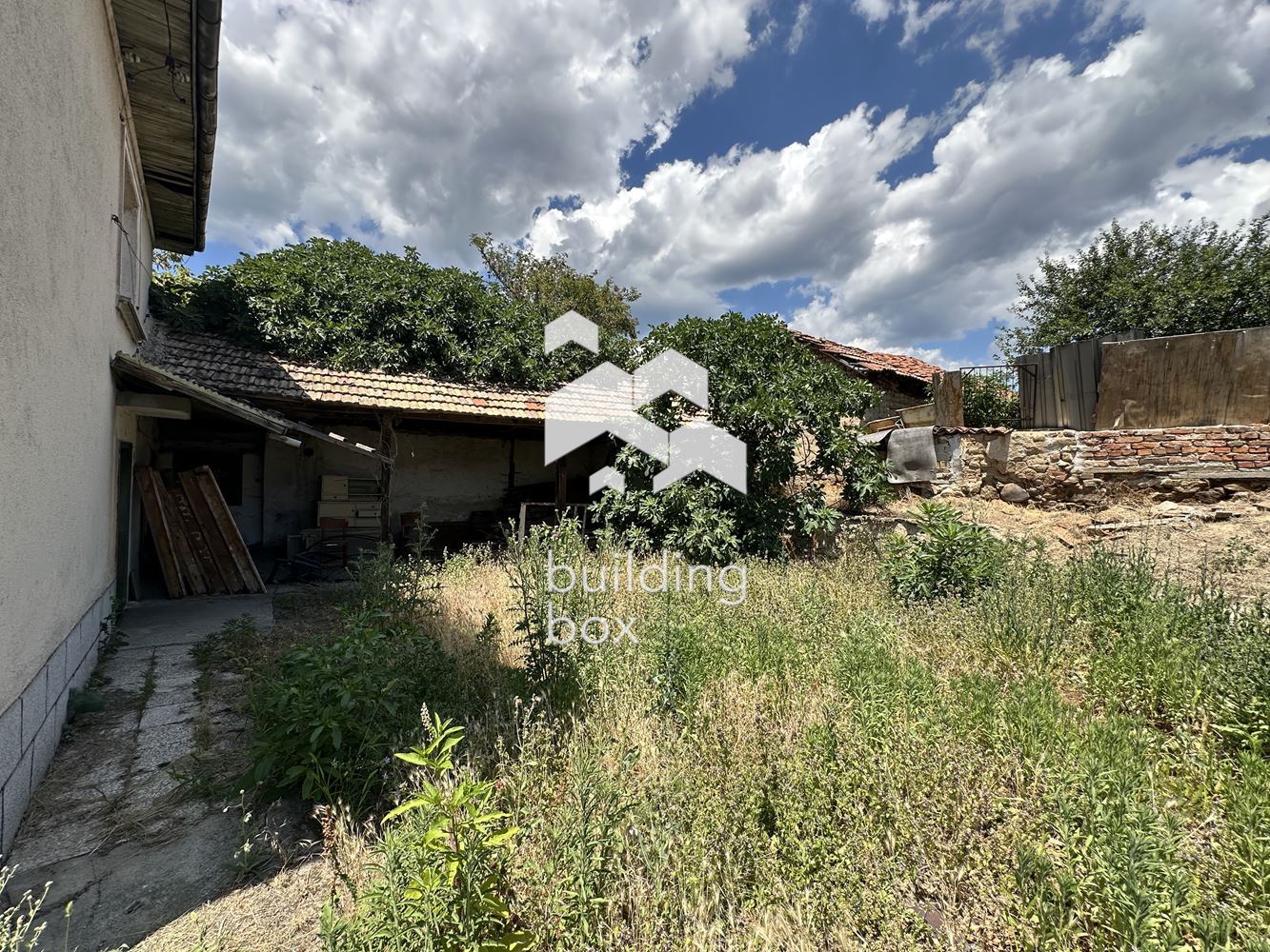 Двуетажна къща в с. Старосел! - 0