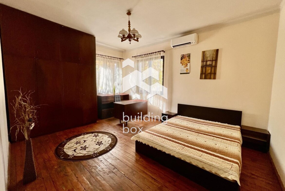 Многостаен апартамент в Яворов - 0