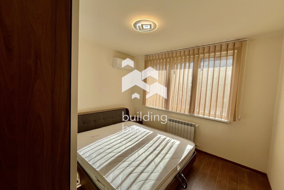 Чисто нов тристаен апартамент, ул. Флора - 0