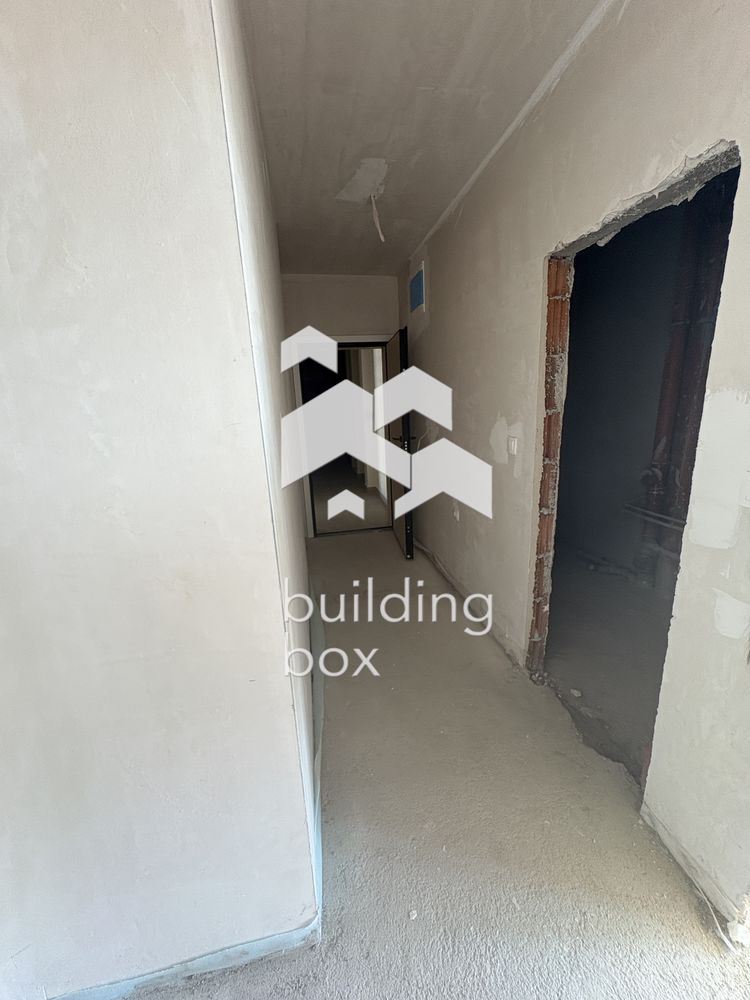 Тристаен апартамент с АКТ16 - кв. Тракия - 0