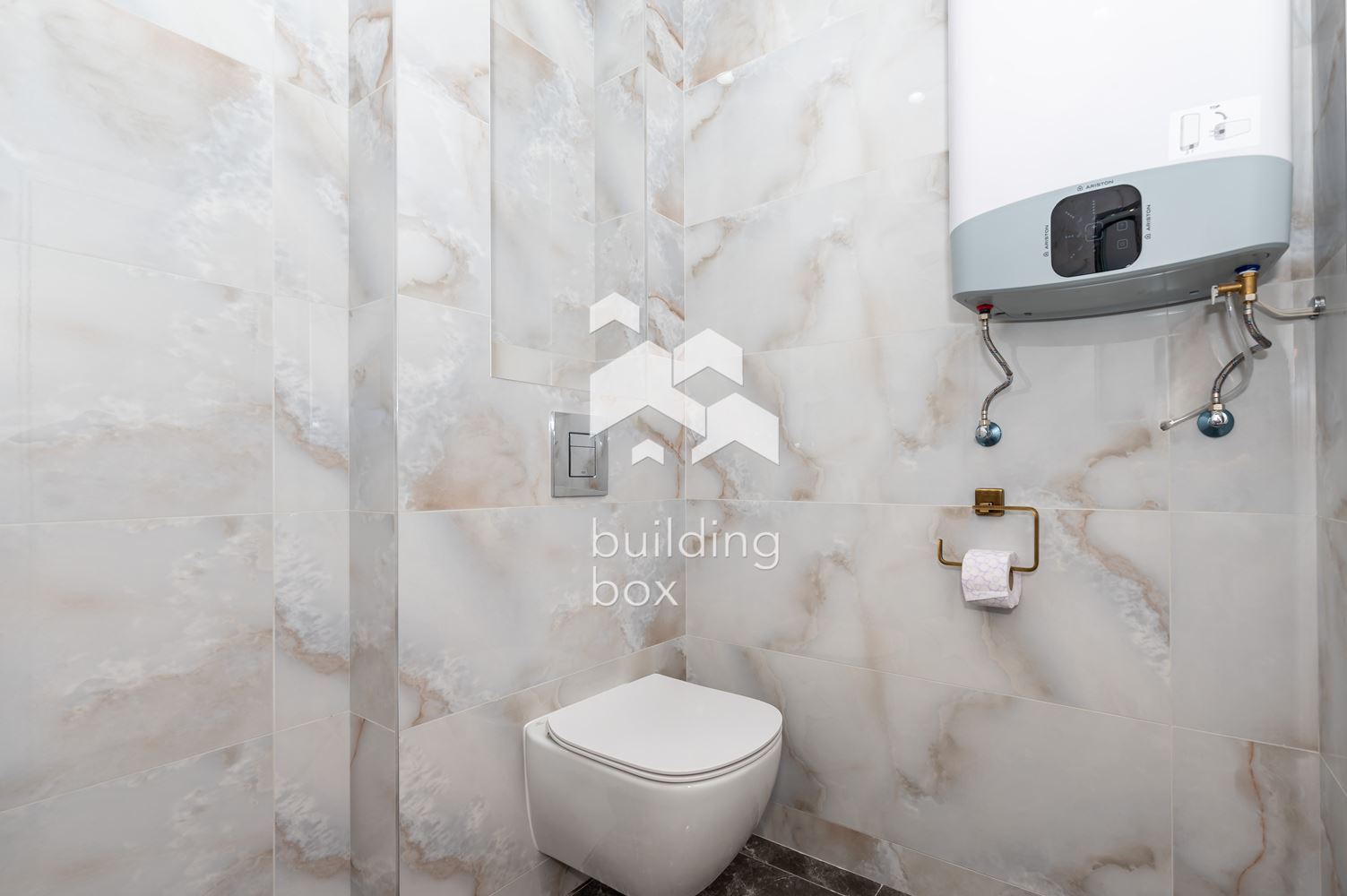 Двустаен завършен до ключ с АКТ16 - Гребна база - 0