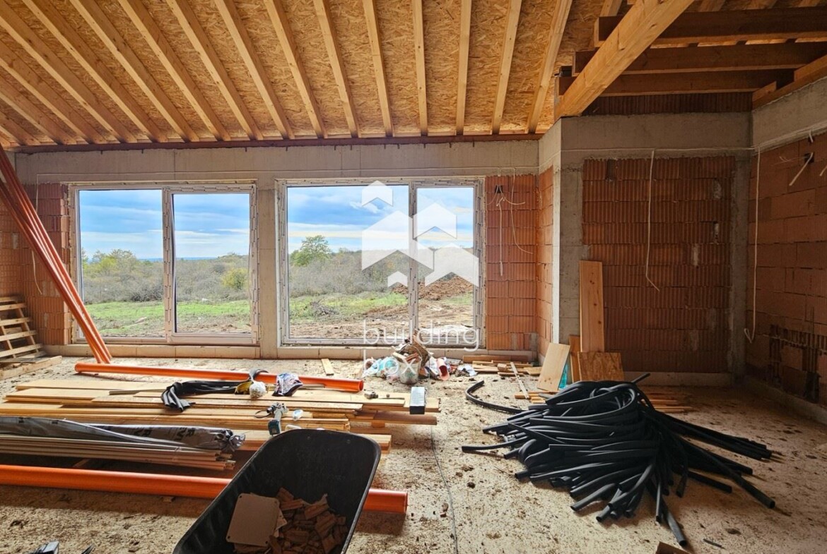 Къща с Акт 14, завършване до ключ. Стил и комфорт близо до всичко, далеч от шума - на 15 мин. от гр. Варна - 0