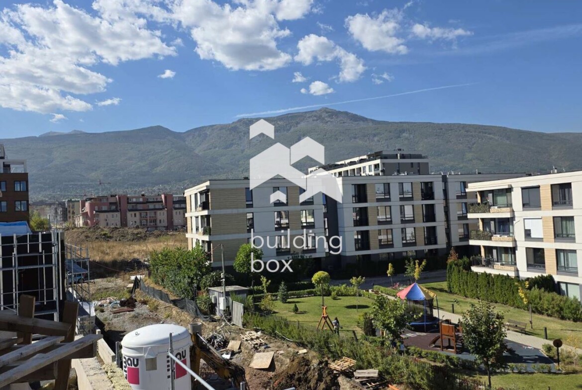 Четиристаен апартамент в ж.к. Витоша - 0