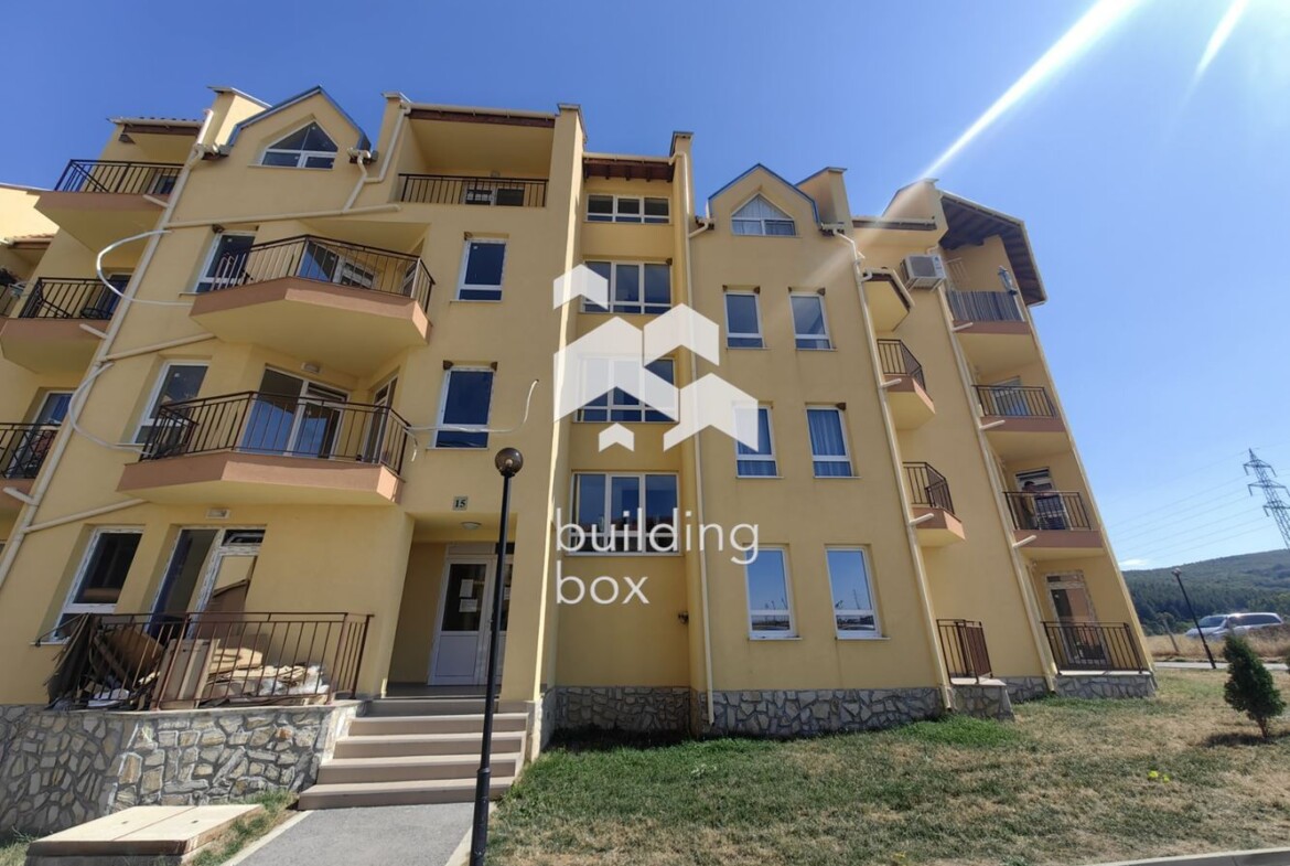 Продава двустаен апартамент - 0