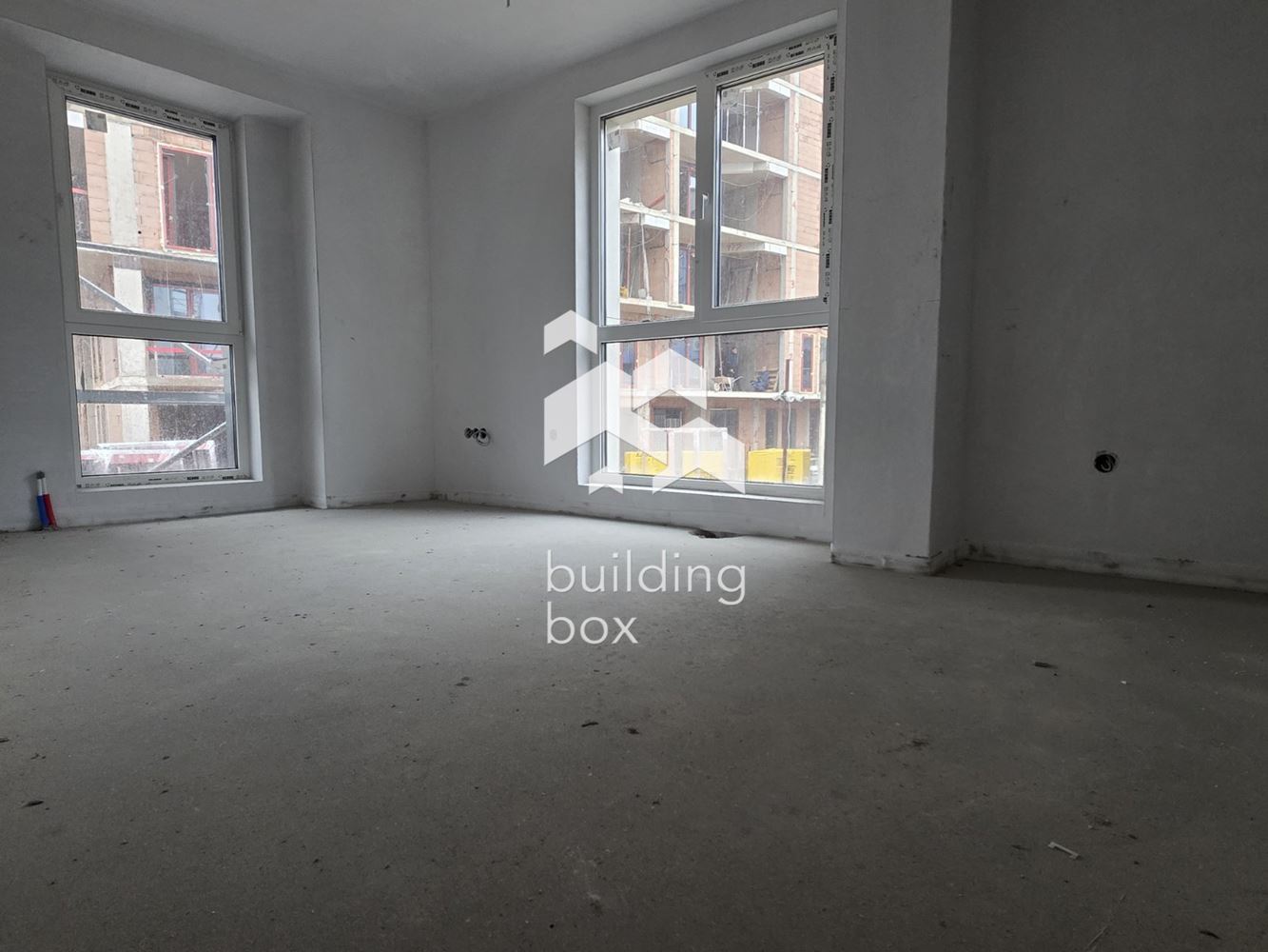 Тристаен апартамент - кв. Полигона - 0