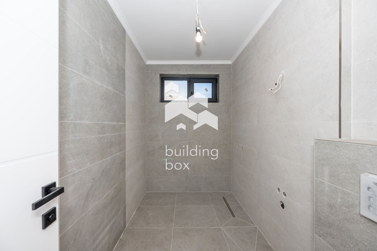 Тристаен апартамент до ключ - кв. "Каменица 2" - 0