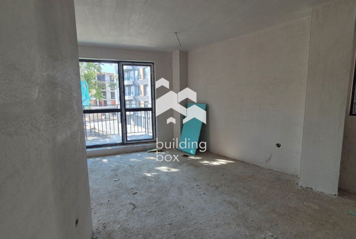 Тристаен апартамент - кв. Христо Смирненски - 0