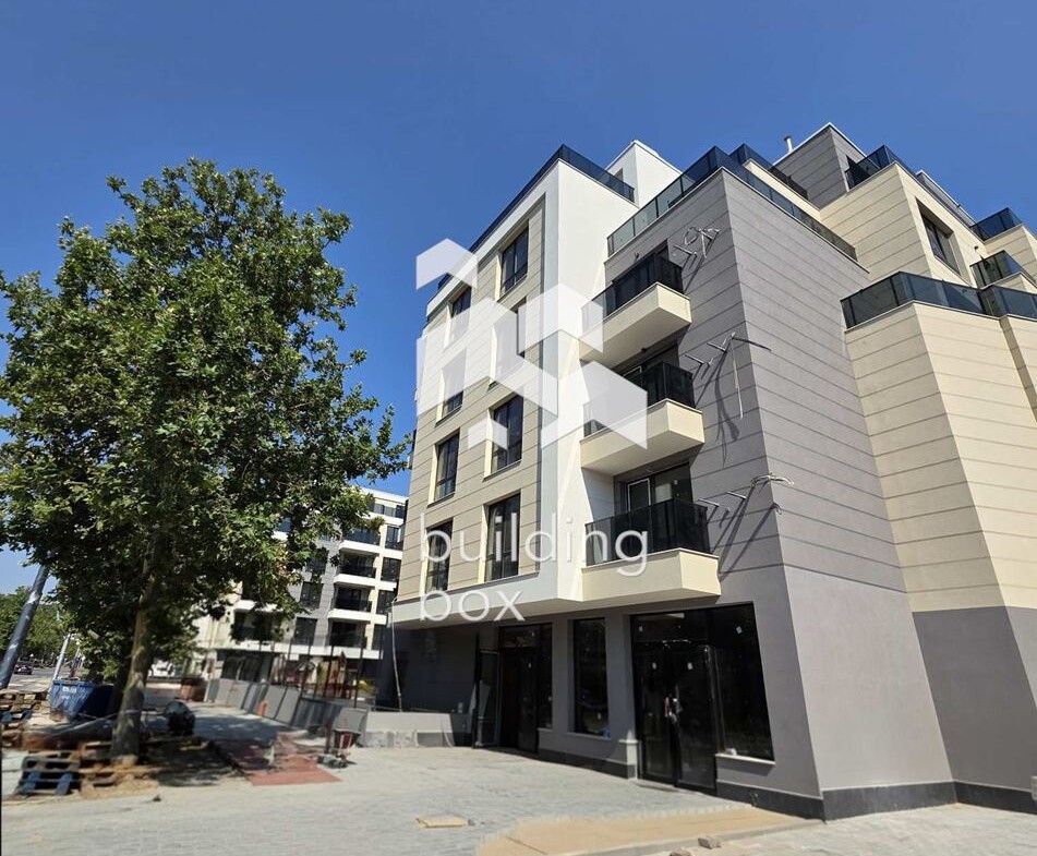 Тристаен апартамент - комплекс "Нептун Парк" - 0