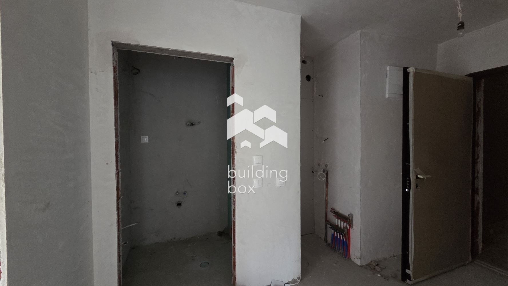 Тристаен апартамент в кв. „Овча Купел 2“ - 0