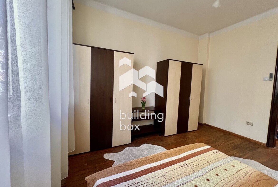 Многостаен апартамент в Яворов - 0