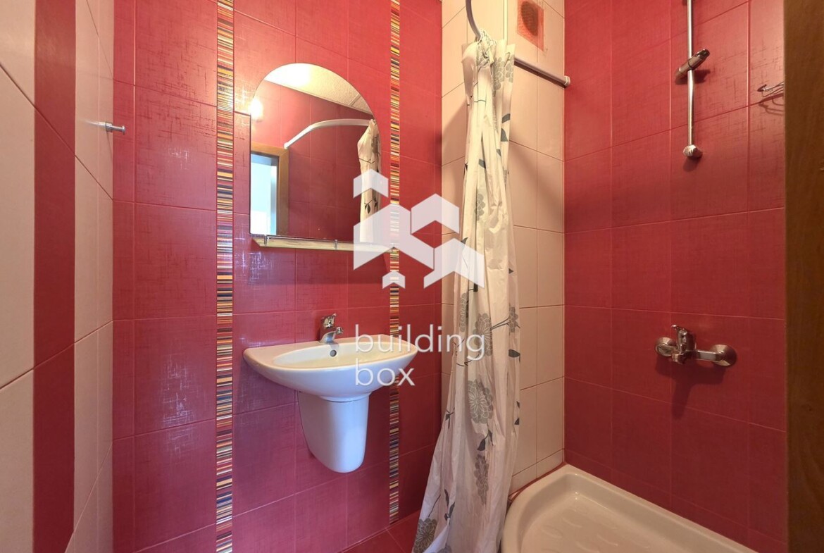 Просторен многостаен апартамент в Лозенец - 0