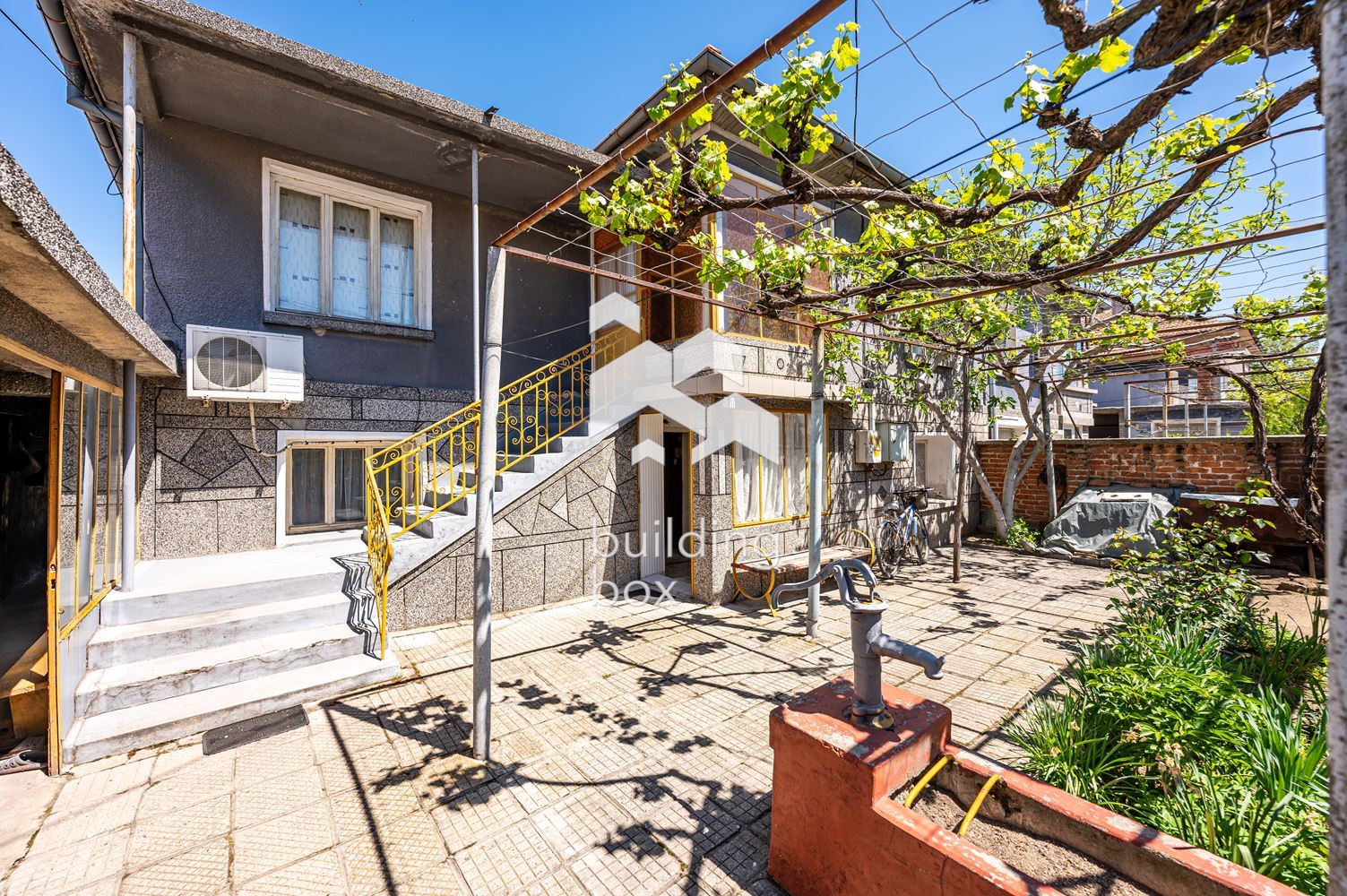 Двуетажна къща - гр. Раковски - 0