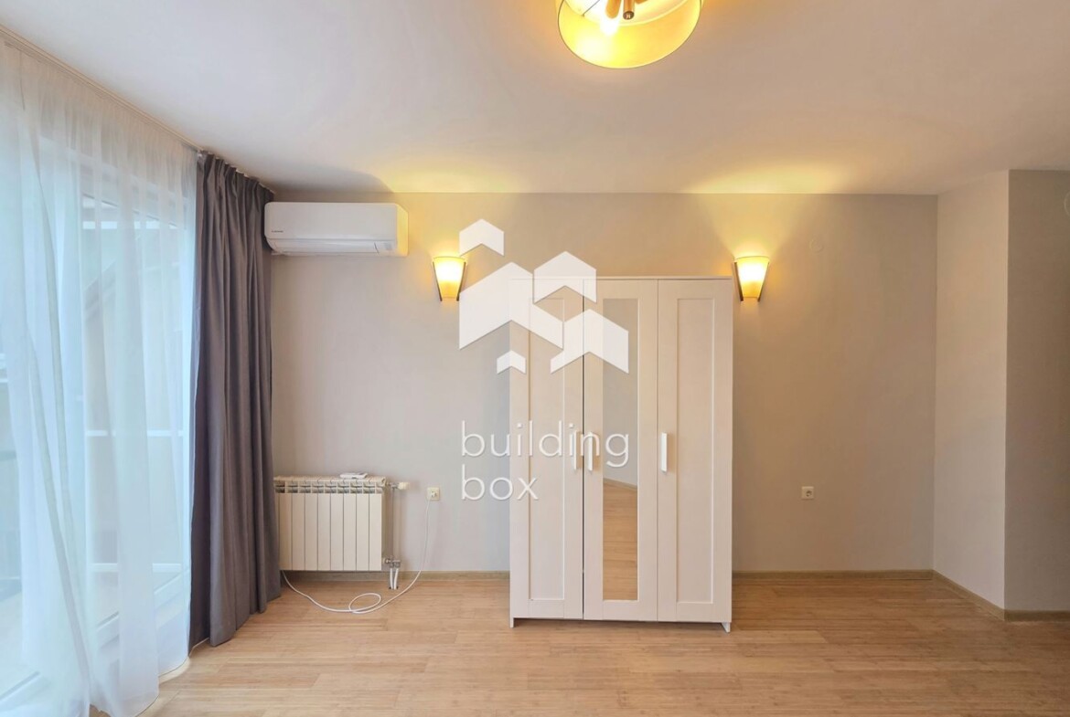 Просторен многостаен апартамент в Лозенец - 0