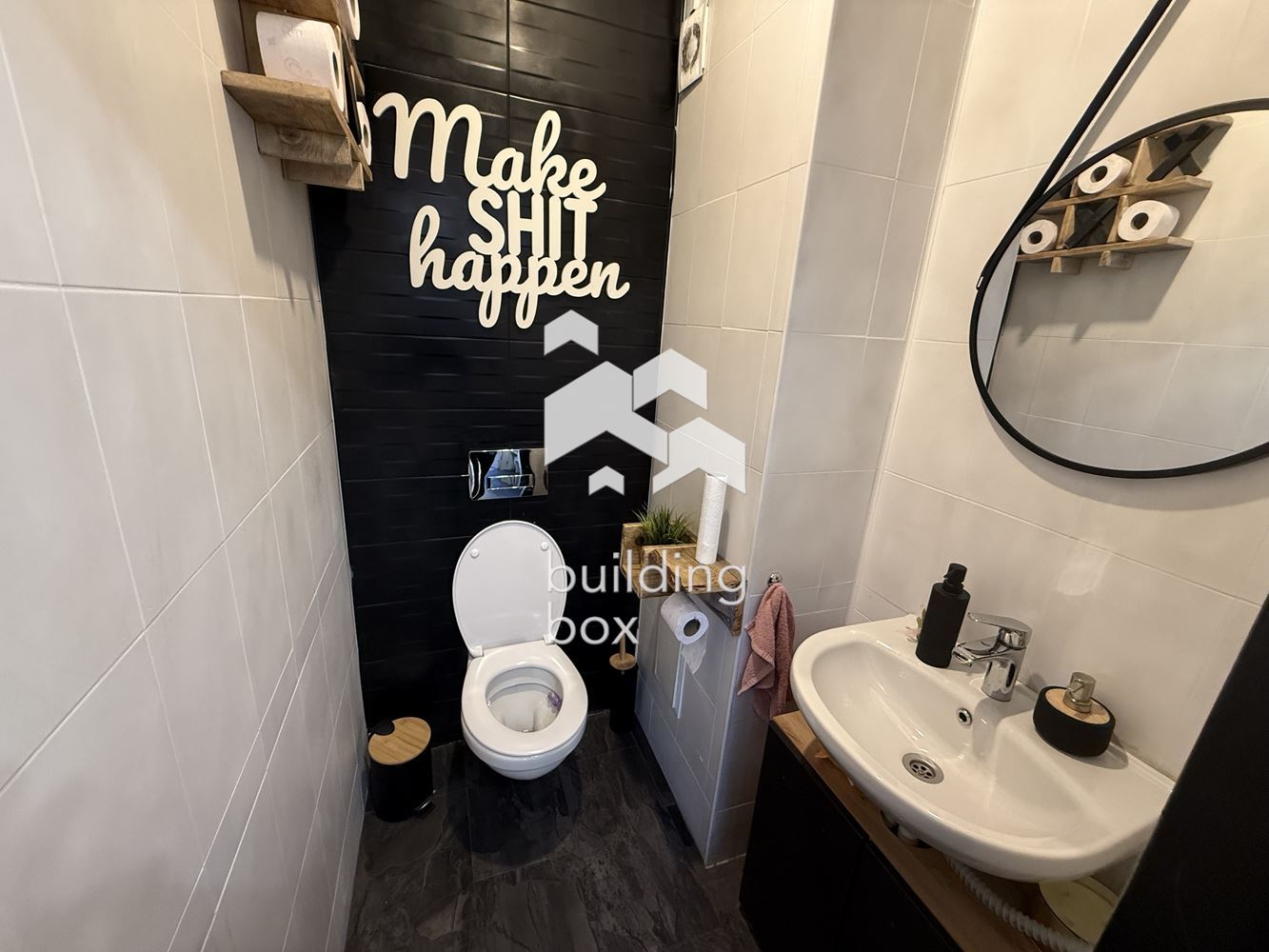 магазин в младост 1А - 0