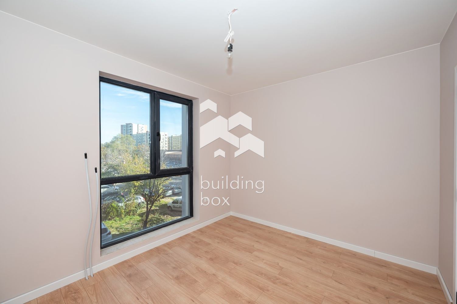 Тристаен апартамент до ключ - кв. "Каменица 2" - 0