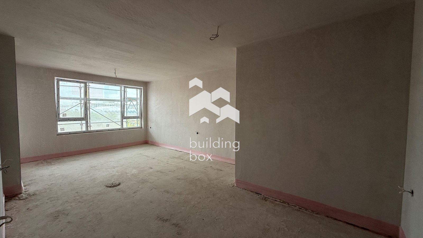 Тристаен апартамент с акт 14