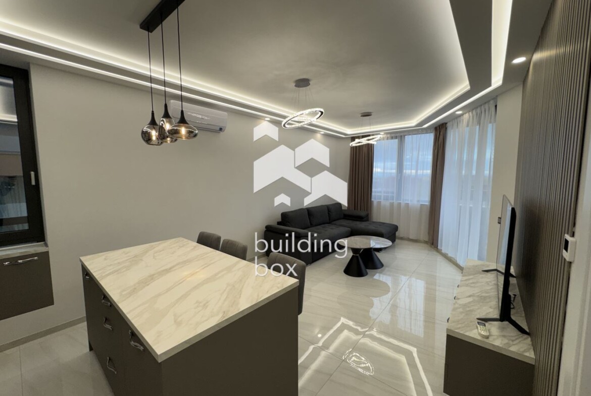 Продава тристаен в кв. Кръстова вада - 0