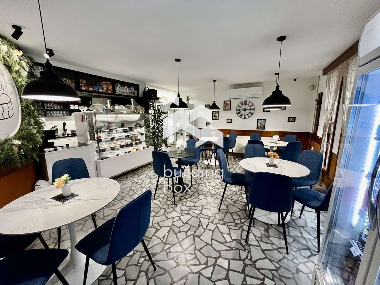 Напълно оборудвана и обзаведена сладкарница, Овча купел - 0