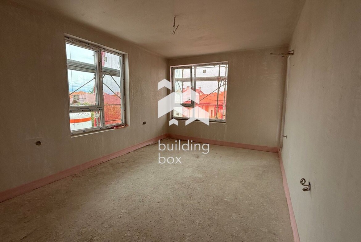 Четиристаен апартамент с акт 14 - 0