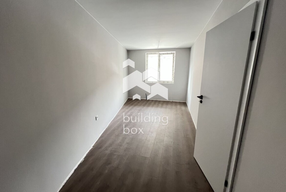 Продава 3-стаен - 0