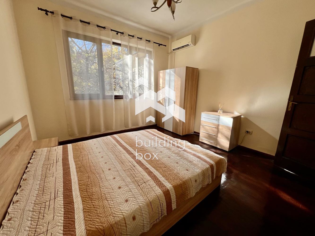 Многостаен апартамент в Яворов - 0