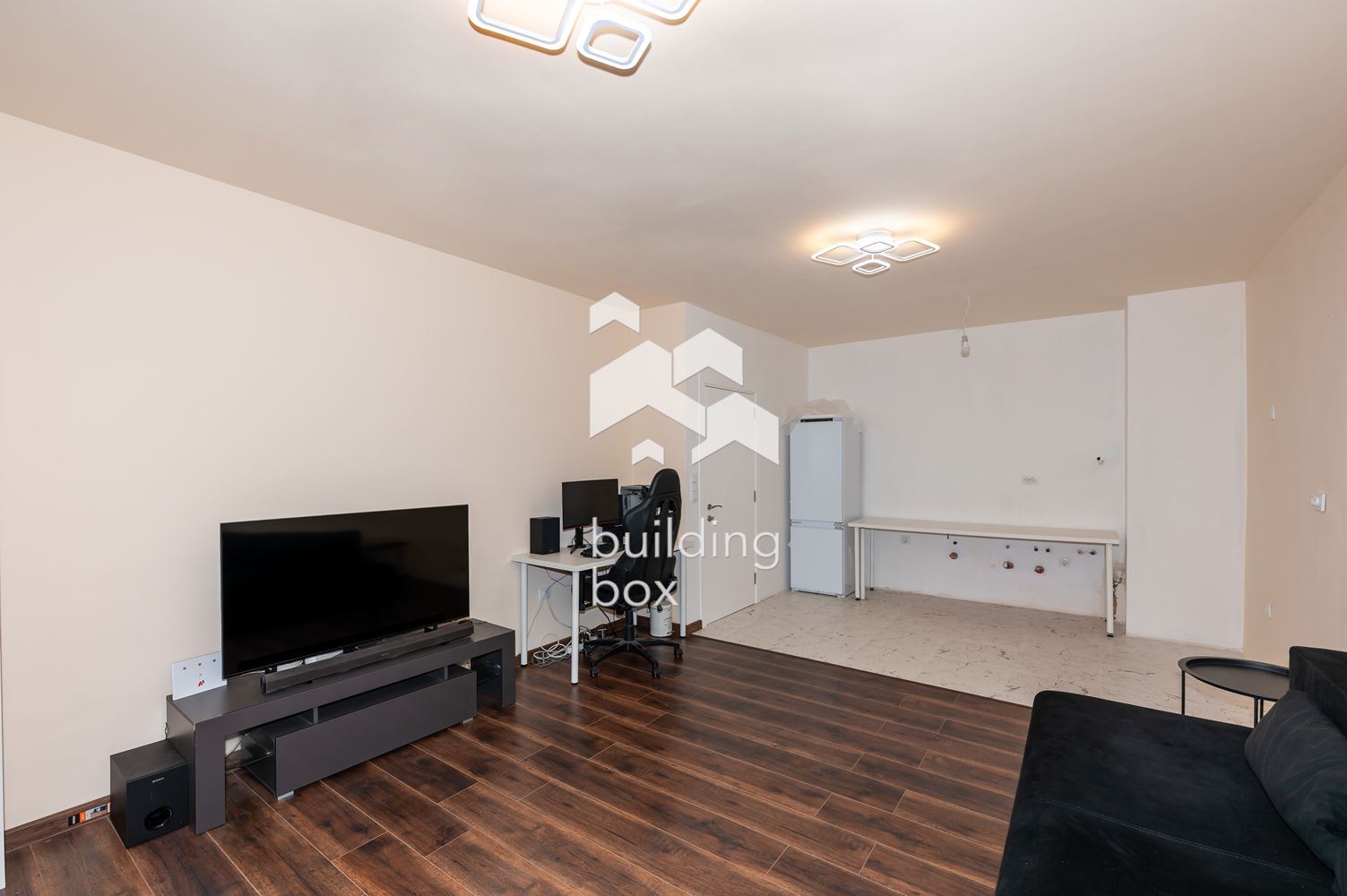 Двустаен завършен до ключ с АКТ16 - Гребна база - 0