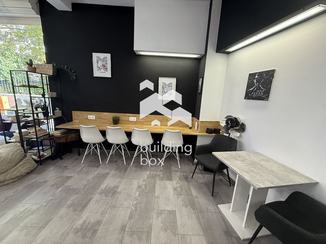 магазин в младост 1А - 0