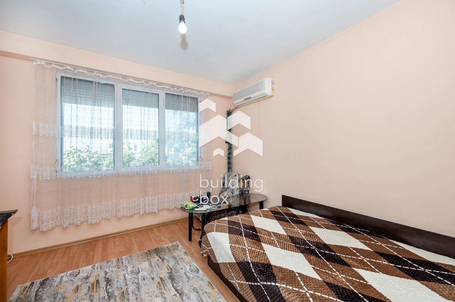 Двустаен апартамент - кв. "Христо Смирненски" - 0