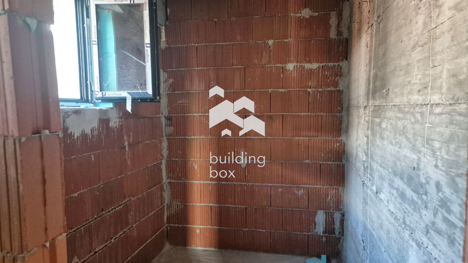 Тристаен апартамент на ул. Рая - 0