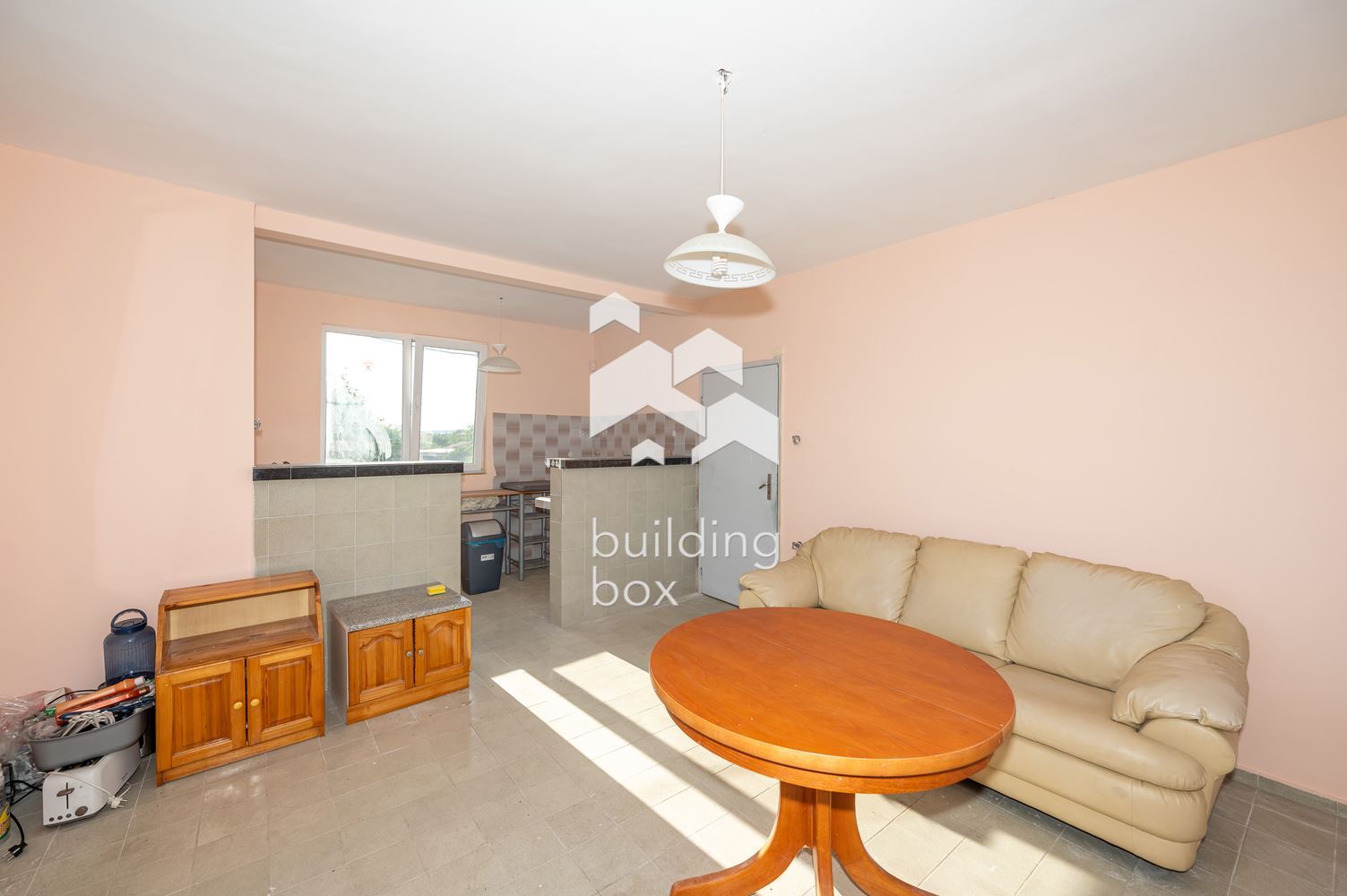 Двуетажна къща на плоча - готова за живеене - 0