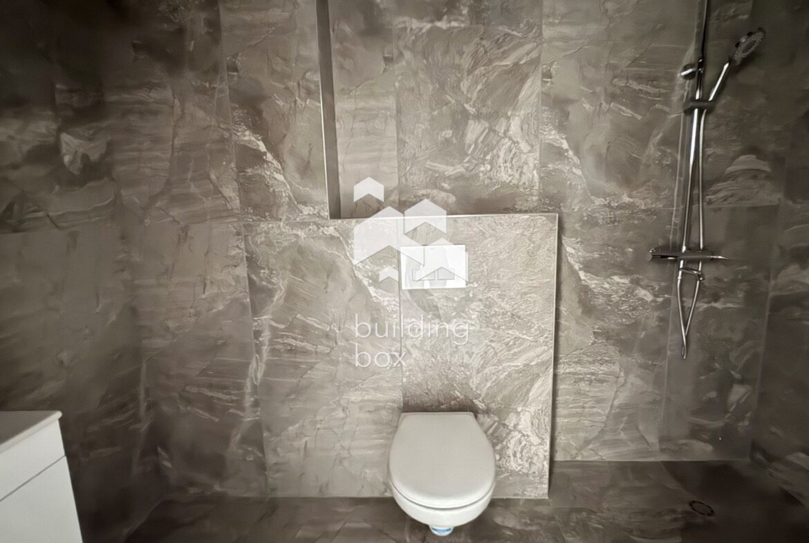 Продава 3-стаен - 0