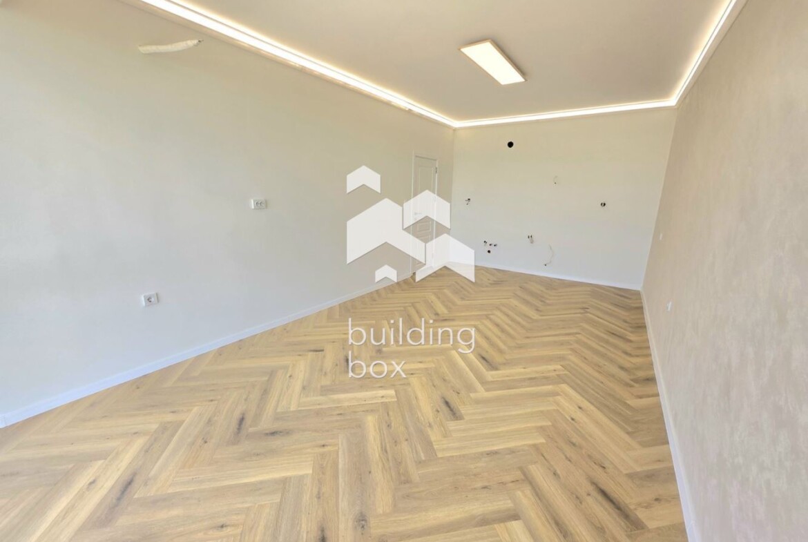 3-стаен - Варна, Зимно кино Тракия - 0