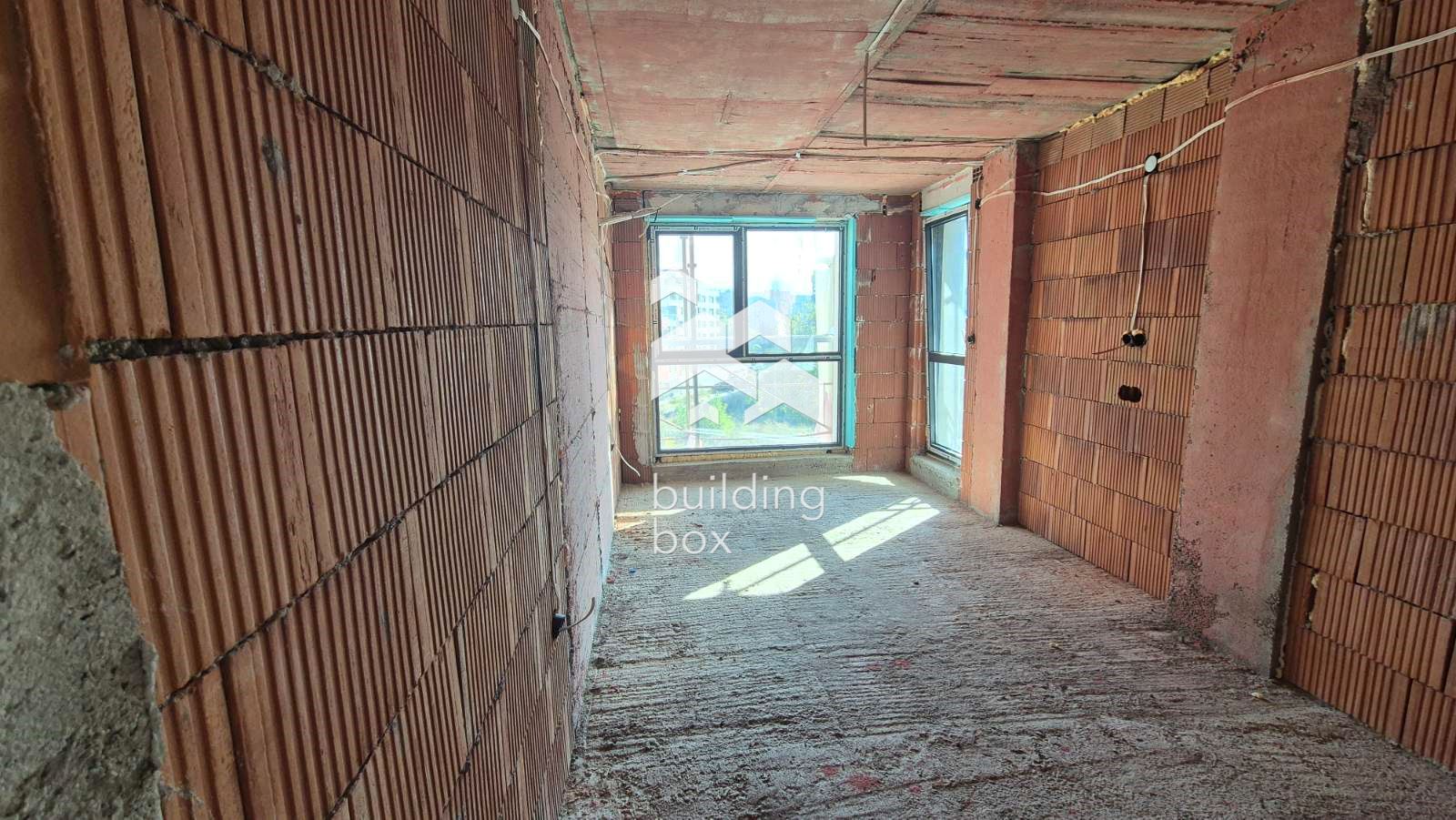 Тристаен апартамент на ул. Рая - 0