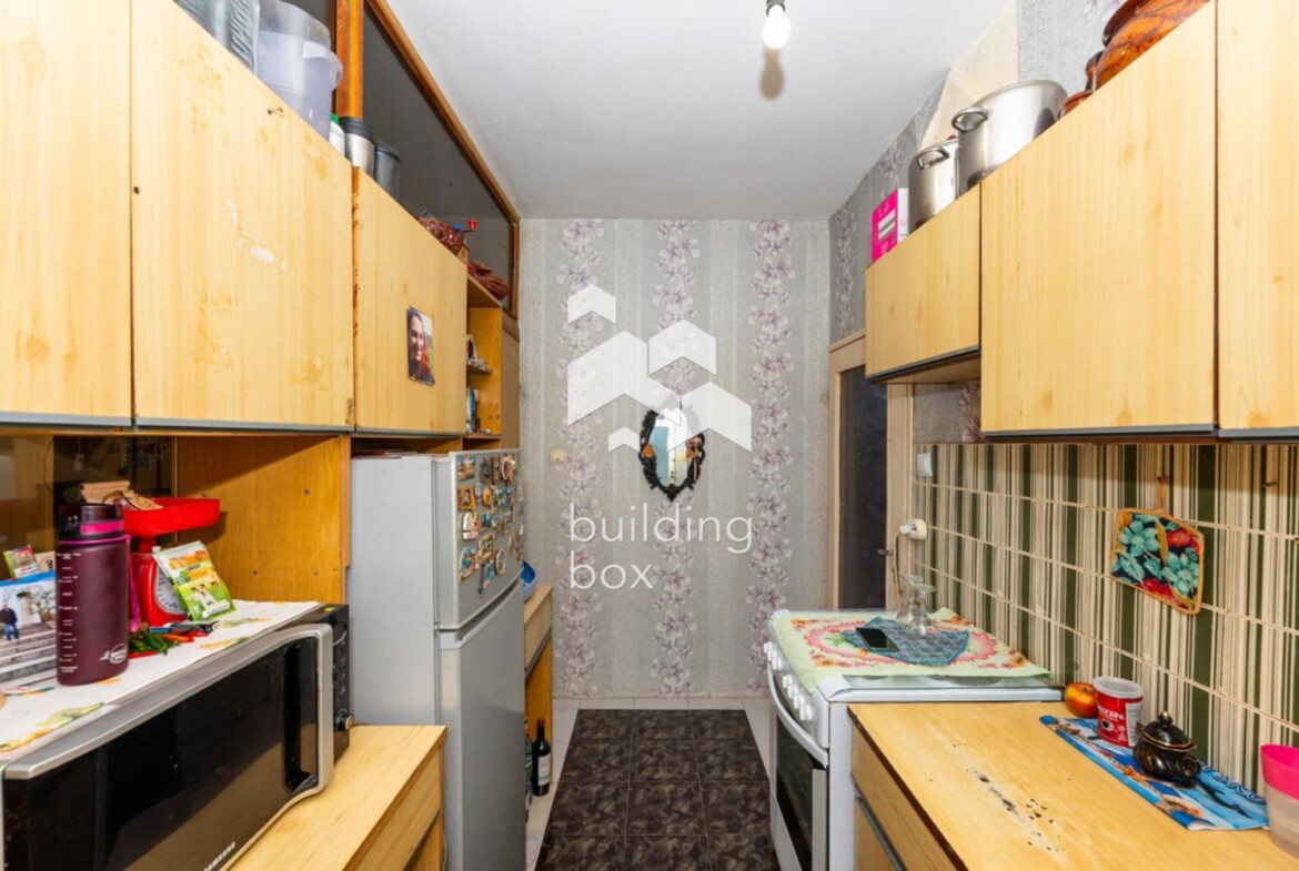 Просторен тристаен панел - кв. "Южен" - 0