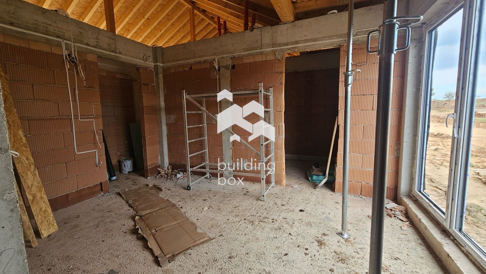 Къща с Акт 14, завършване до ключ. Стил и комфорт близо до всичко, далеч от шума - на 15 мин. от гр. Варна - 0