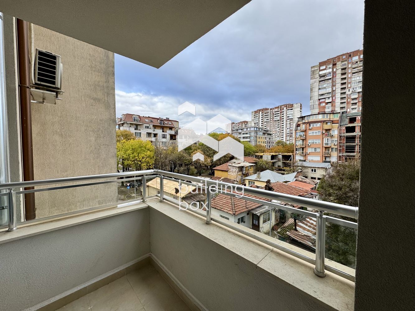 Чисто нов, уютен двустаен на ул. Зайчар - 0