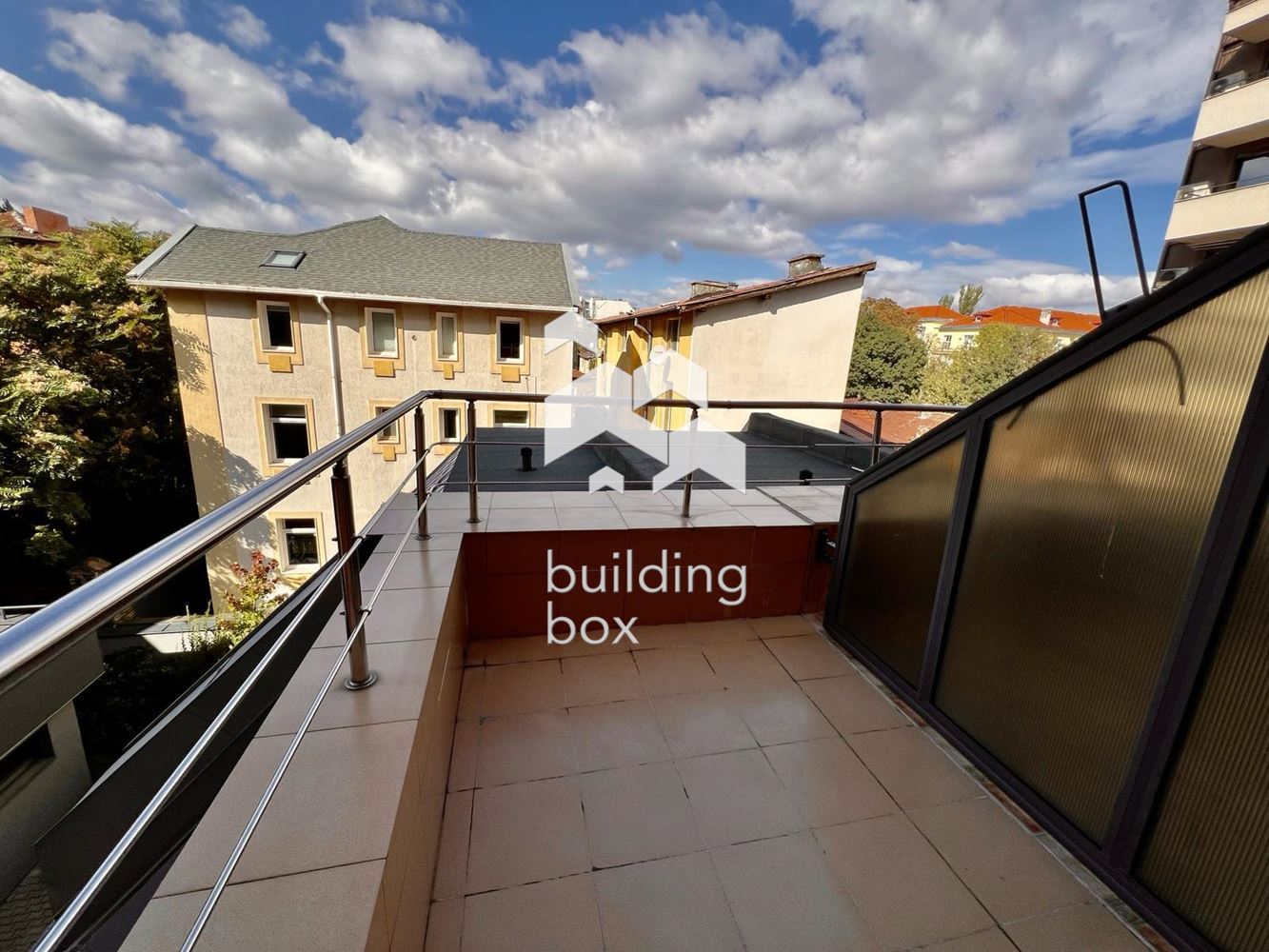 Тристаен апартамент в идеален Център - 0