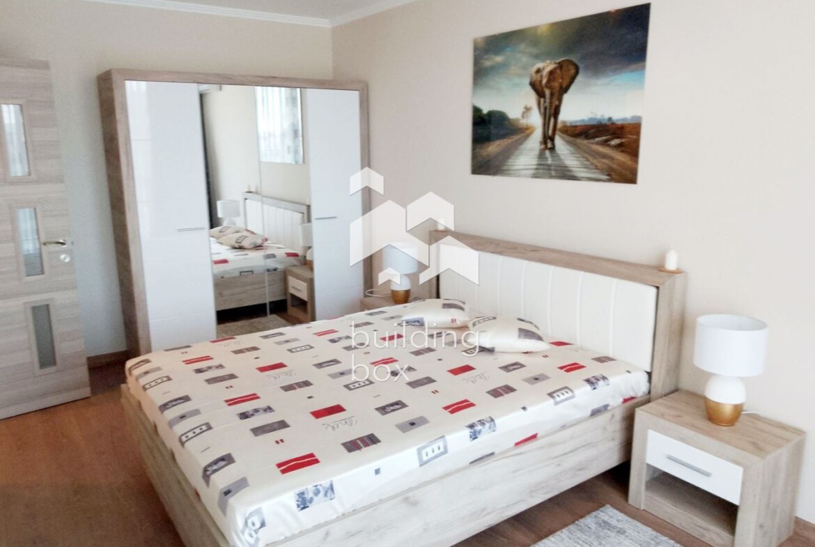 Модерен тристаен апартамент в Манастирски Ливади - 0