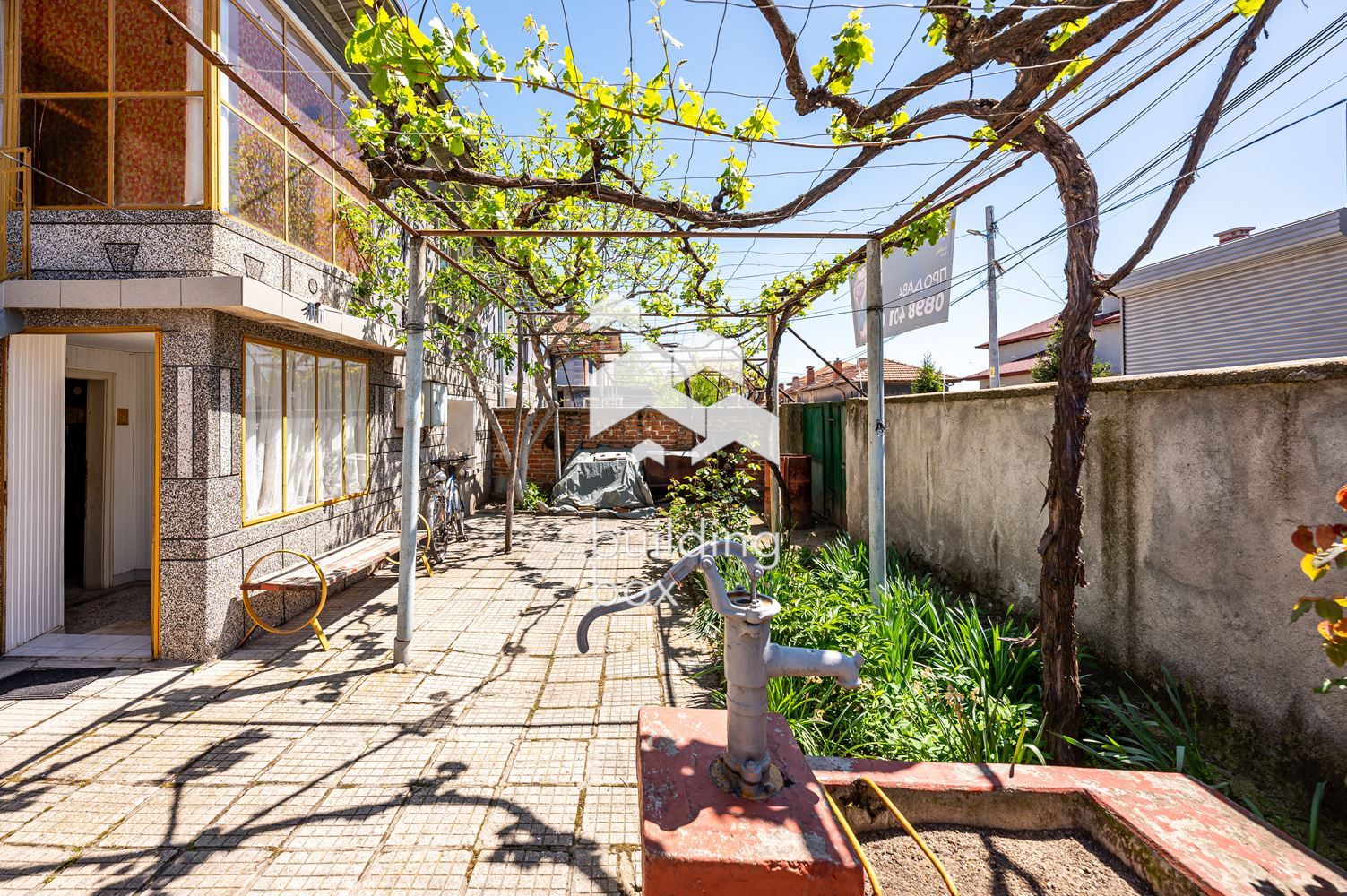 Двуетажна къща – гр. Раковски