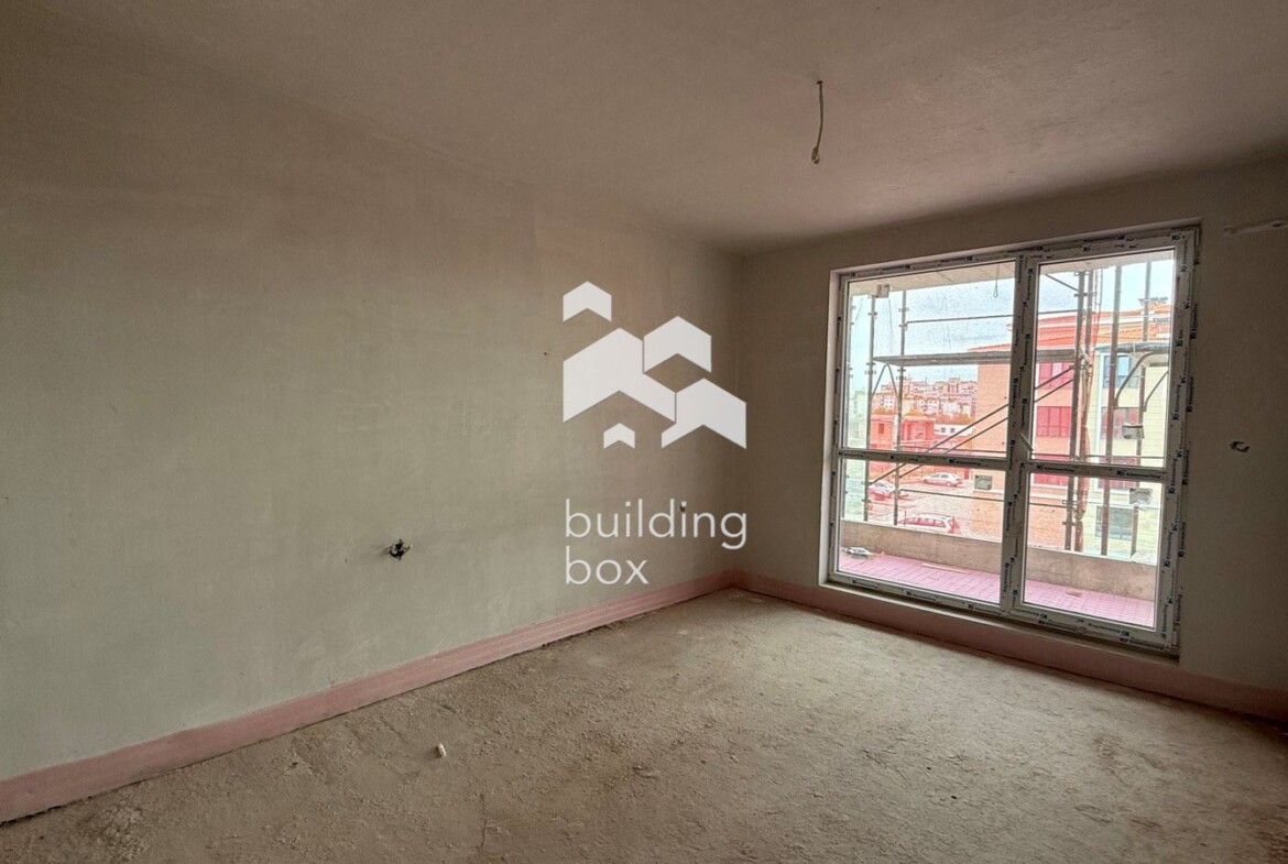 Четиристаен апартамент с акт 14 - 0