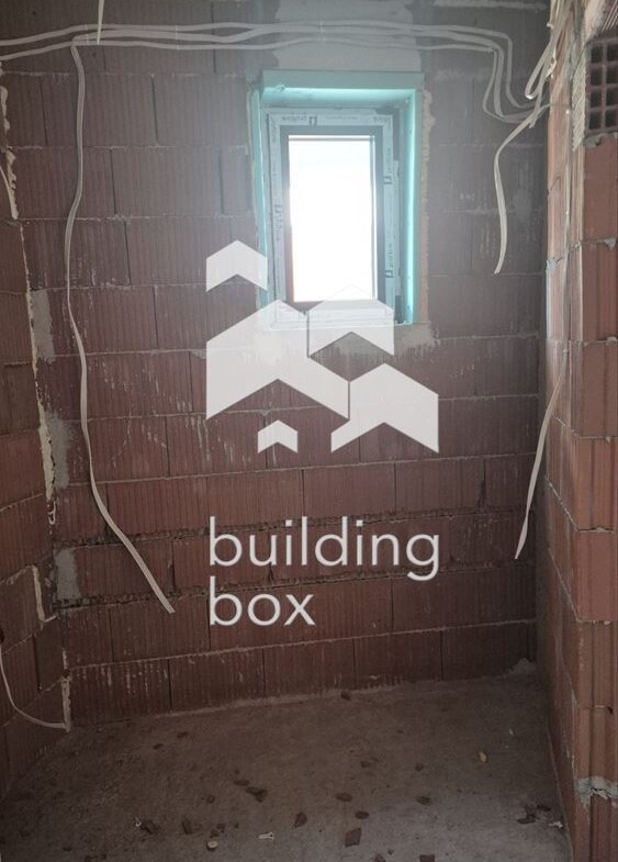 Тристаен апартамент на ул. Рая - 0