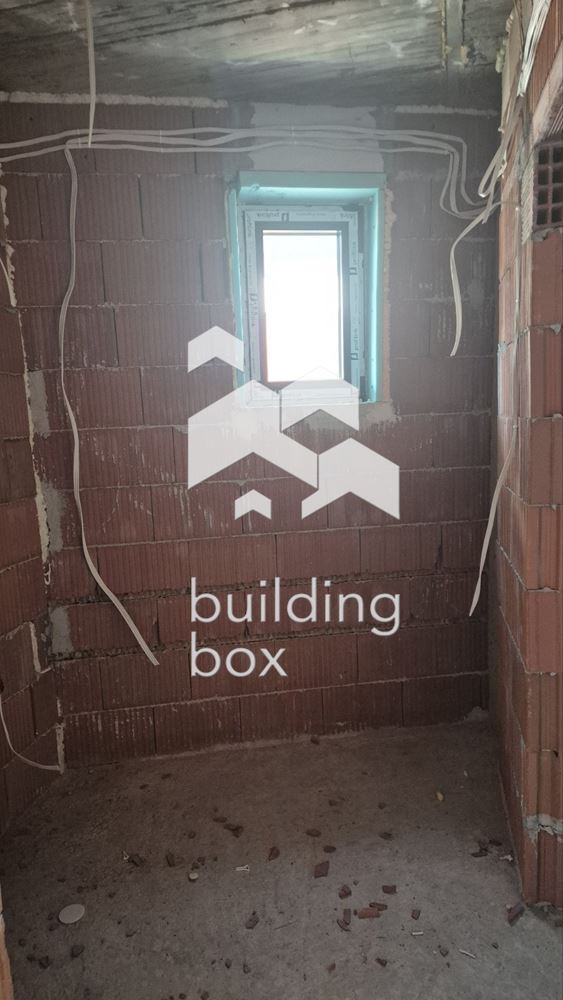 Тристаен апартамент на ул. Рая - 0