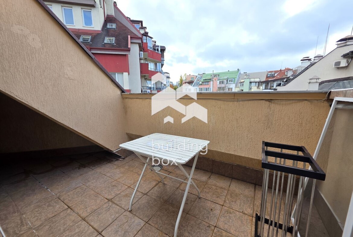 Просторен многостаен апартамент в Лозенец - 0